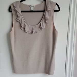 Sleeveless knit top